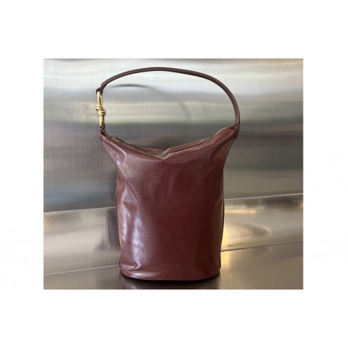 Bottega Veneta Medium Hobo Knot Bag in Wine Leather