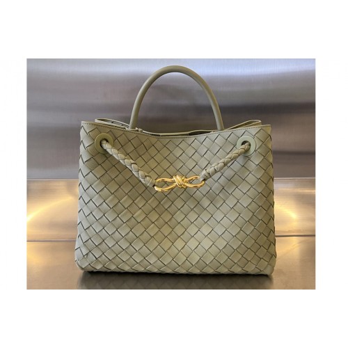 Bottega Veneta Medium Andiamo Bag in Travertine Leather Bottega Veneta Medium Andiamo Bag in Travertine Leather