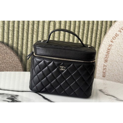 Chanel Vanity Bag in Black Leather