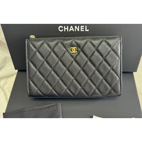 Chanel Classic Zipped pouch in Black Leather