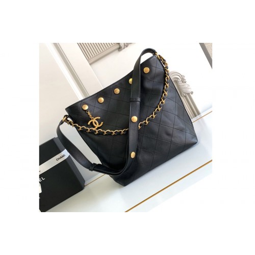 Chanel Shopping Bag in Black Leather