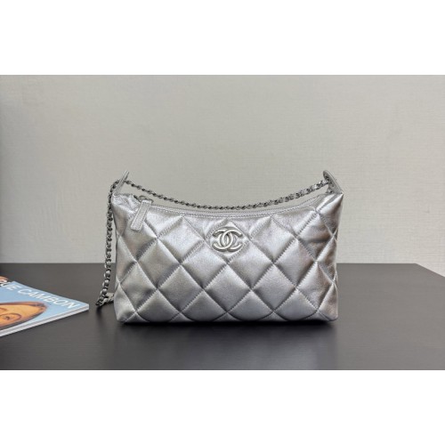 Chanel AS5528 Hobo Handbag in Silver Leather