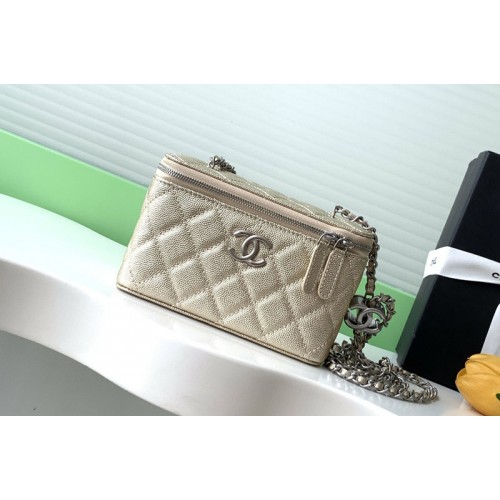 Chanel Long Vanity With Chain in Gold Leather