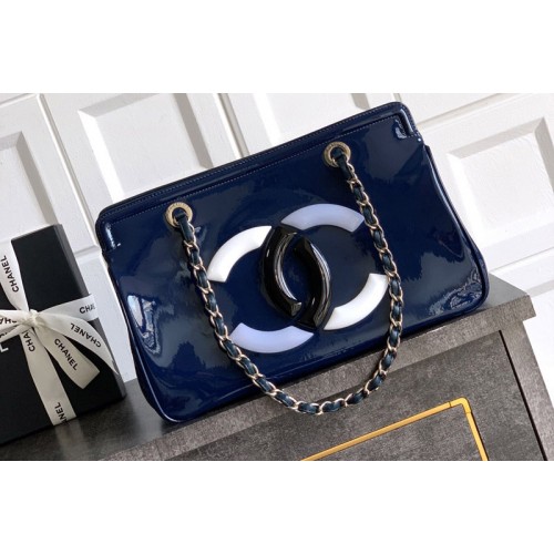 Chanel Tote bag in Blue Leather