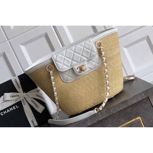 Chanel Shopping bag in Woven with White Leather