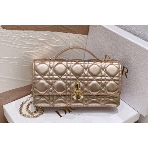 Dior S0980 Christian Dior Miss Dior mini bag in Rose Gold Cannage Lambskin Dior S0980 Christian Dior Miss Dior mini bag in Rose Gold Cannage Lambskin