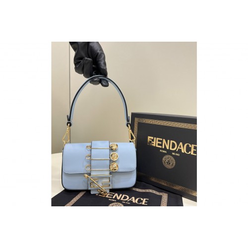 Fendi x Versace 8BS066 Mini Brooch Baguette bag in Blue Leather Fendi x Versace 8BS066 Mini Brooch Baguette bag in Blue Leather