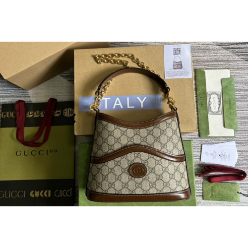 Gucci ‎ Large shoulder bag with Interlocking G in Beige ebony Supreme canvas