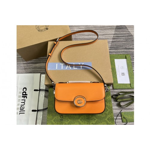 Gucci Petite Mini Shoulder Bag in Orange leather Gucci Petite Mini Shoulder Bag in Orange leather