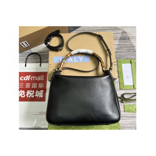 Gucci Diana Large Shoulder Bag in Black leather