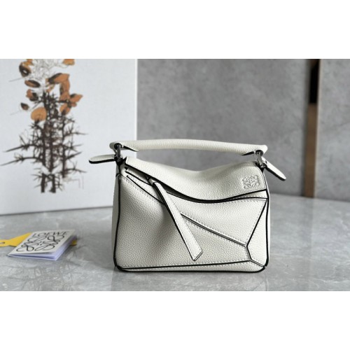 Loewe Mini Puzzle bag in White classic calfskin Loewe Mini Puzzle bag in White classic calfskin
