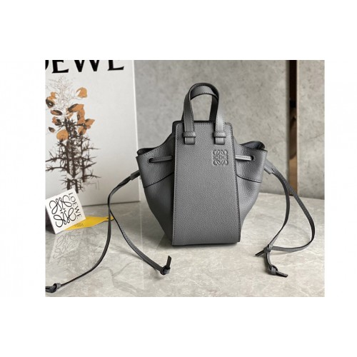 Loewe Mini Hammock drawstring in Grey classic calfskin