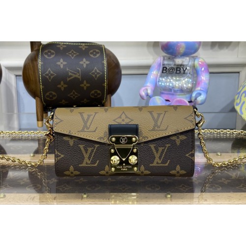 Louis Vuitton M00991 Bitsy Pouch in Monogram canvas