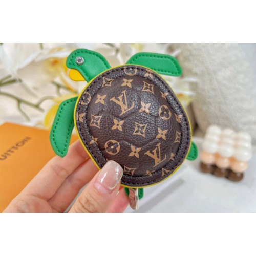 Louis Vuitton M01471 Turtle Pouch Bag Charm in Green