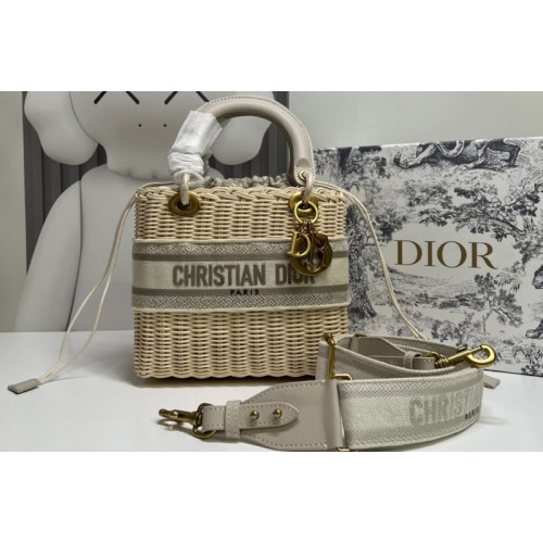 Christian Dior M0565 Medium Lady Dior handbag in Natural Wicker and Beige Dior Oblique Jacquard