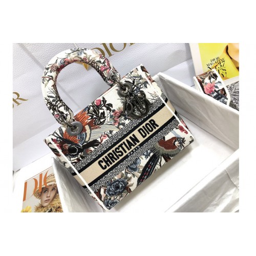 Dior M0565 Medium Lady D-Lite bag in Ecru Multicolor Dior Jardin dHiver Embroidery