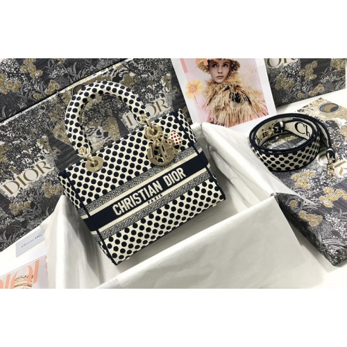 Dior M0565 Medium Lady D-Lite bag in Black Embroidery