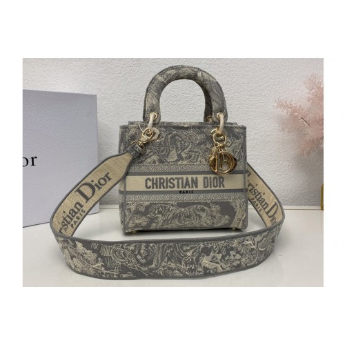 Christian Dior M0565 Dior Medium Lady d-lite bag in Gray Toile de Jouy Embroidery