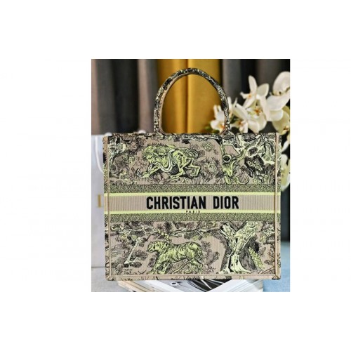 Dior M1286 Large Dioriviera Dior Book Tote in Raffia with Yellow Toile de Jouy Sauvage Embroidery
