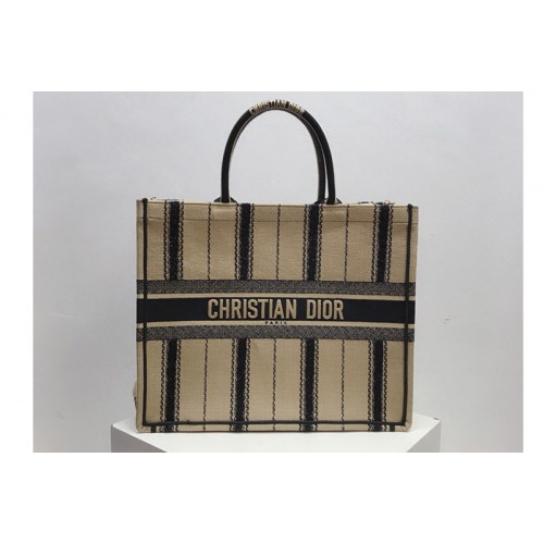 Christian Dior M1286 Dior Book Tote Bag