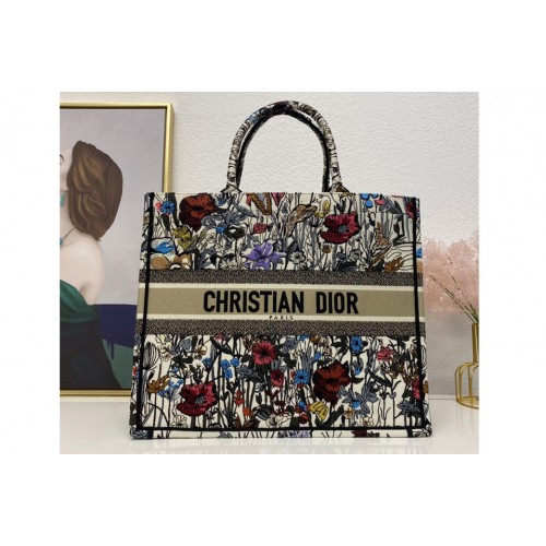 Christian Dior M1286 Dior book tote Bag in Multicolor Dior Flowers Embroidery Christian Dior M1286 Dior book tote Bag in Multicolor Dior Flowers Embroidery