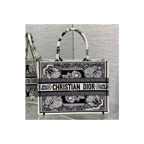 Dior M1296 Christian Dior Medium Dior Book Tote bag in Black and White Butterfly Bandana Embroidery Dior M1296 Christian Dior Medium Dior Book Tote bag in Black and White Butterfly Bandana Embroidery