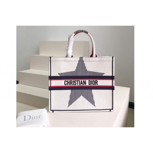 Christian Dior M1286 Dior book tote Bag in White Three-Tone Embroidery Christian Dior M1286 Dior book tote Bag in White Three-Tone Embroidery
