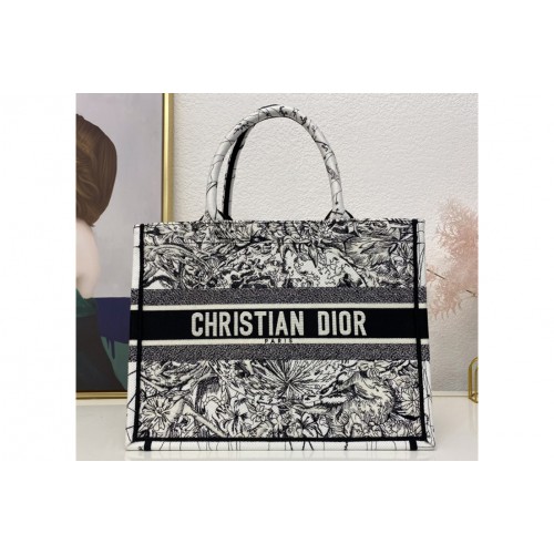 Christian Dior M1296 Dior book tote Bag in White Toile de Jouy Reverse Embroidery