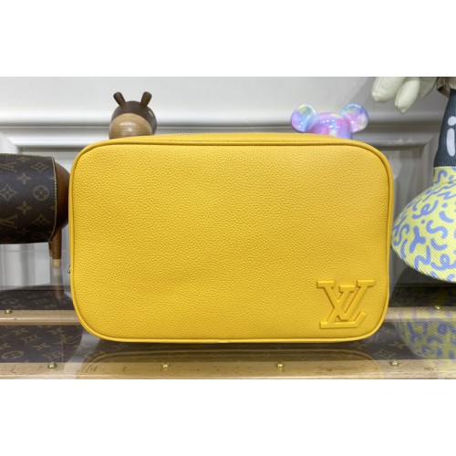 Louis Vuitton M20912 toilet pouch bag in Yellow Aerogram cowhide leather