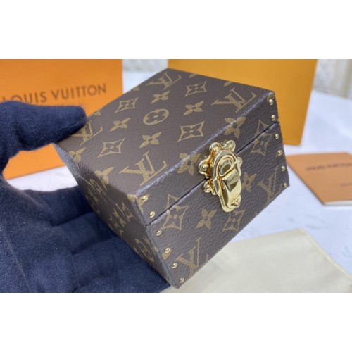 Louis Vuitton M21010 Ecrin Declaration in Monogram canvas With Beige