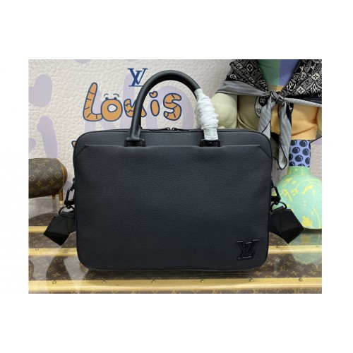 Louis Vuitton M23778 Pilot Briefcase in Black Cowhide leather