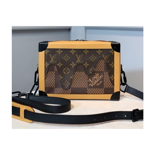 Louis Vuitton M40381 Soft Trunk Messenger bag in Damier Ebene Canvas and Monogram Canvas