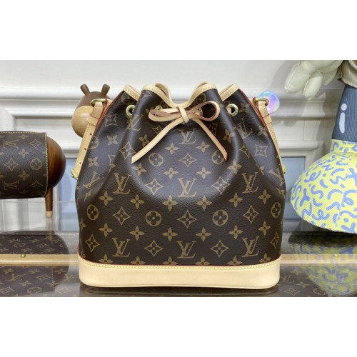 Louis Vuitton M40818 Petit Noe bucket bag in Monogram coated canvas Louis Vuitton M40818 Petit Noe bucket bag in Monogram coated canvas