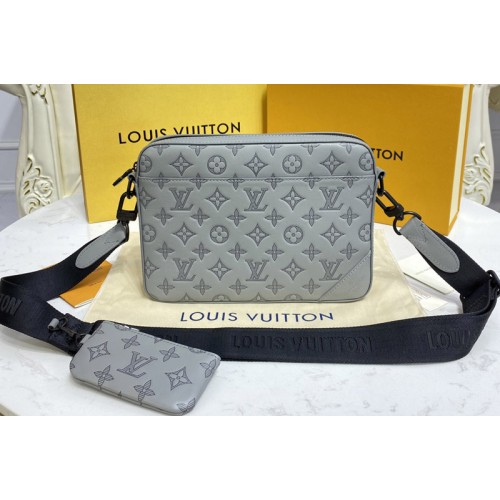 Louis Vuitton M46104 Duo Messenger bag in Gray Monogram Shadow leather Louis Vuitton M46104 Duo Messenger bag in Gray Monogram Shadow leather