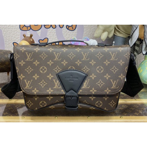 Louis Vuitton M46685 Montsouris Messenger Bag in Monogram Canvas