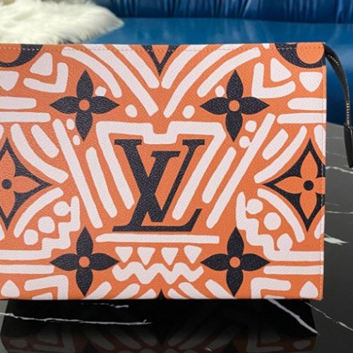 Louis Vuitton M47542 Crafty Toiletry Pouch 26 in Brown Monogram Giant coated canvas Louis Vuitton M47542 Crafty Toiletry Pouch 26 in Brown Monogram Giant coated canvas