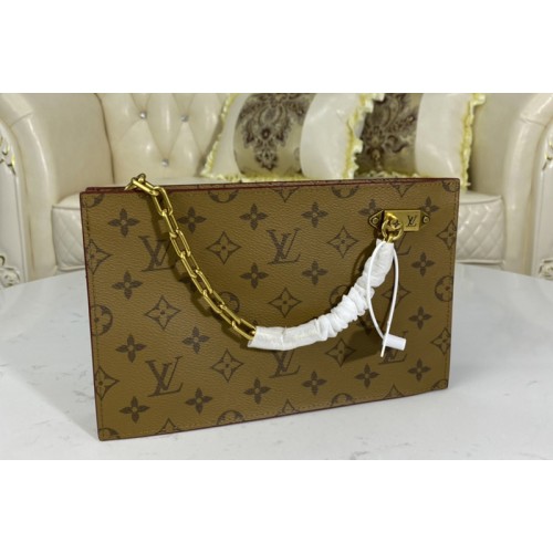 Louis Vuitton M55646 Chain Clutch in Monogram coated canvas Louis Vuitton M55646 Chain Clutch in Monogram coated canvas