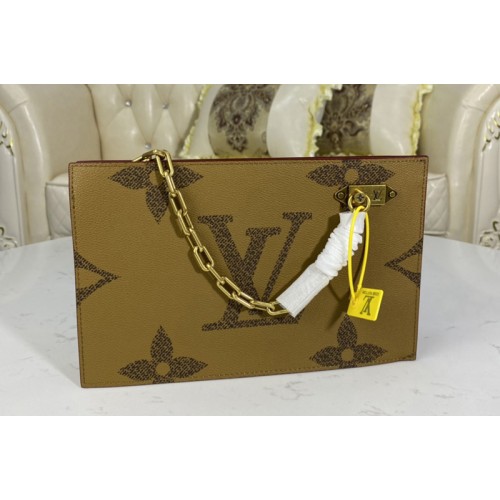 Louis Vuitton M55646 Chain Clutch in Monogram coated canvas