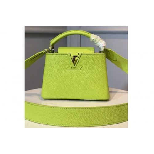 Louis Vuitton M56754 Capucines Mini handbag In Green Taurillon leather
