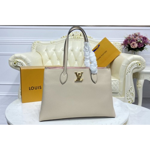 Louis Vuitton M57346 Lockme Shopper handbag In Greige Grained calf leather