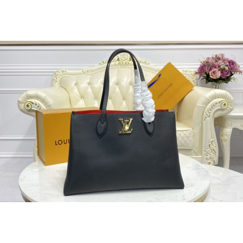 Louis Vuitton M57345 Lockme Shopper handbag In Black Grained calf leather Louis Vuitton M57345 Lockme Shopper handbag In Black Grained calf leather