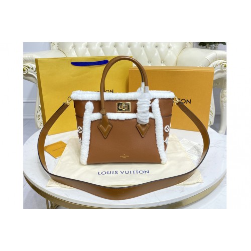 Louis Vuitton M58918 On My Side PM handbag in Caramel Shearling and grained calf leather