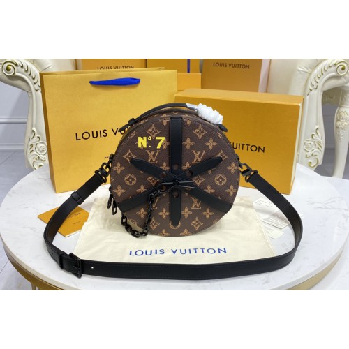 Louis Vuitton M59706 Wheel Box in Monogram canvas