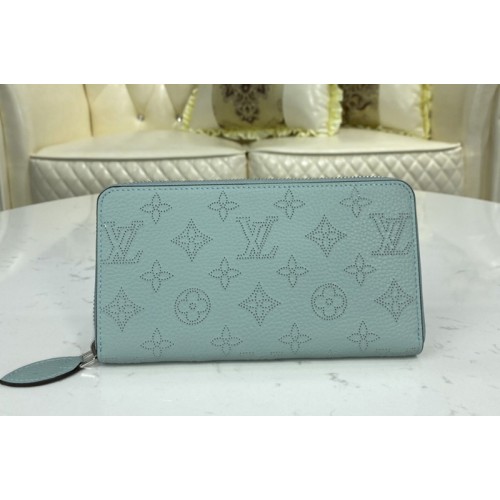 Louis Vuitton M69215 Zippy wallet in Blue Mahina calf leather