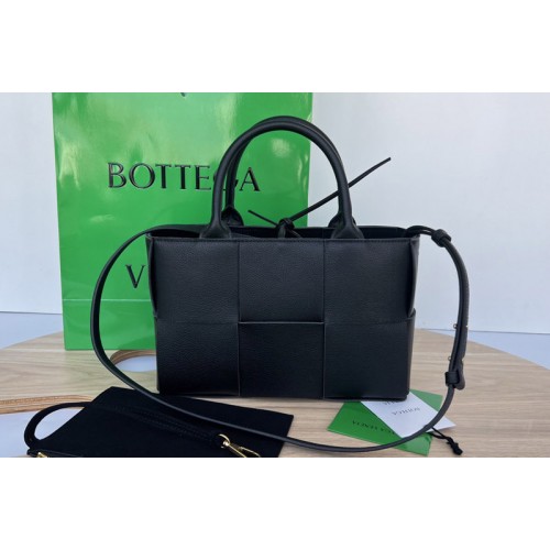 Bottega Veneta Mini Arco Tote Bag in Black intreccio grained leather