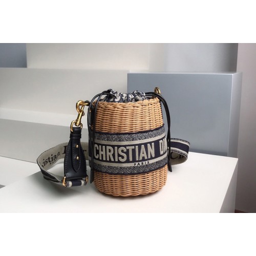 Christian Dior M7600 Dior Wicker bucket bag in Blue Dior Oblique Jacquard and Natural Wicker