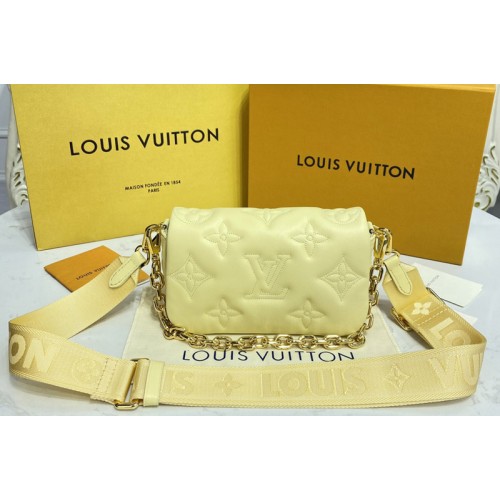 Louis Vuitton M81400 Wallet on Strap Bag in Yellow quilted calf leather Louis Vuitton M81400 Wallet on Strap Bag in Yellow quilted calf leather