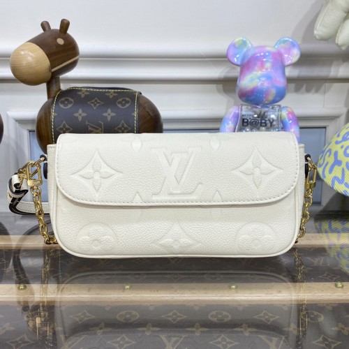 Louis Vuitton M82210 Wallet on Chain Ivy Bag in Cream Monogram Empreinte leather Louis Vuitton M82210 Wallet on Chain Ivy Bag in Cream Monogram Empreinte leather