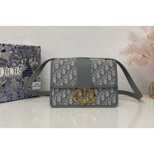 Christian Dior M9203 Dior 30 Montaigne bag in Gray Dior Oblique Jacquard Christian Dior M9203 Dior 30 Montaigne bag in Gray Dior Oblique Jacquard