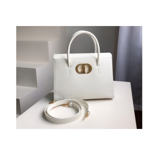 Christian Dior M9306 Dior Large St Honore tote bag in White Grained Calfskin